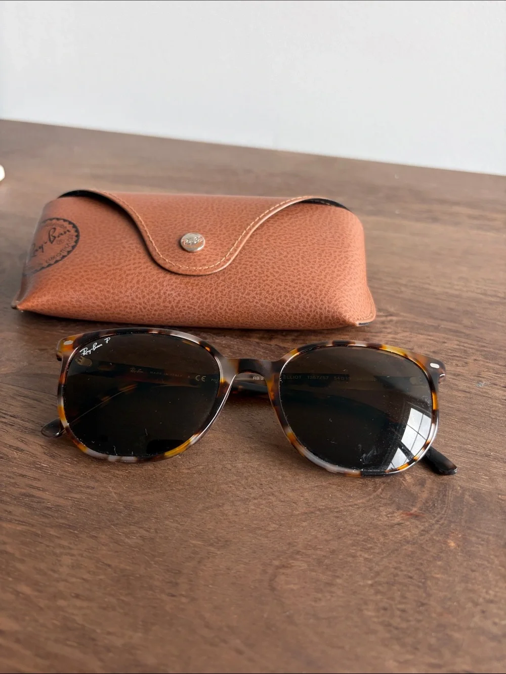 Ray-Ban Polarized Tortoiseshell ELLIOT Frame Sunglasses with Brown Lenses